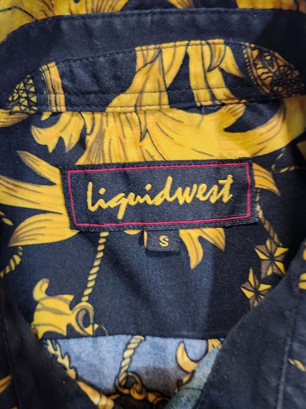 Liquidwest Black and Yellow Baroque Print Long Sleeve Button Up Shirt Size S - Picture 2 of 4